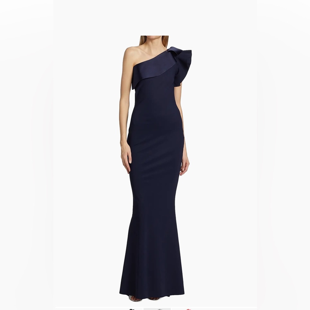 Chiara Boni La Petite Robe

Kika Ra Ruffled One-Shoulder Trumpet Gown